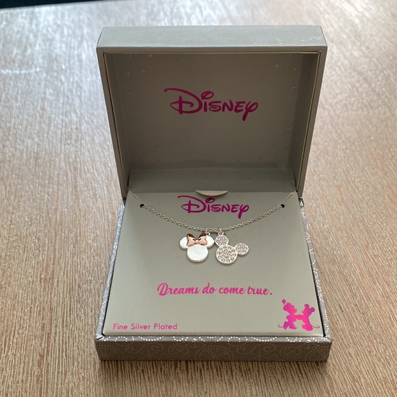 Disney “Dreams do Come True” Necklace - Picture 4 of 4